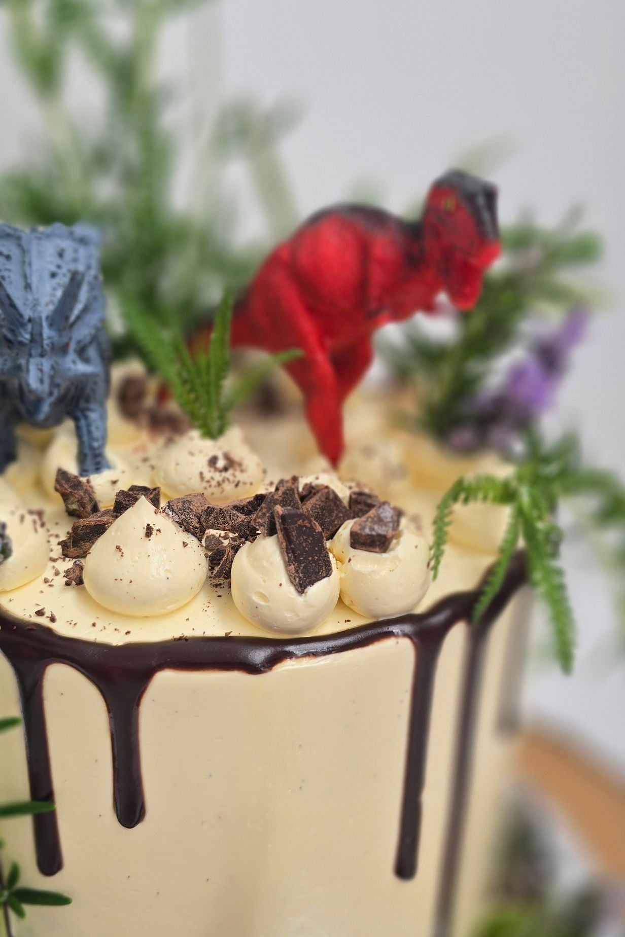 Dinosaurs, 3 layer cake