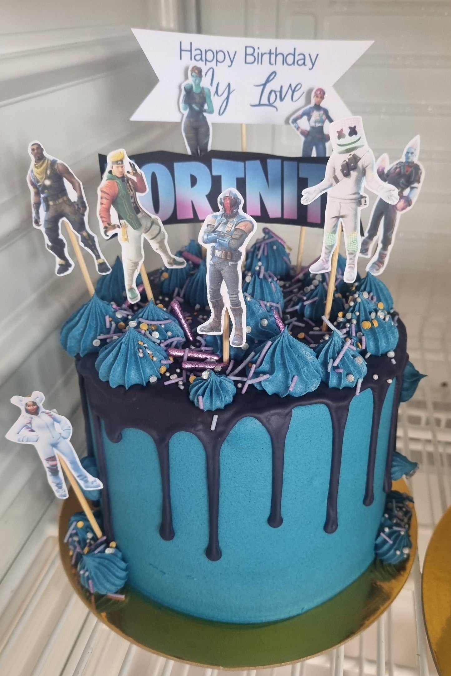 Fans Cake