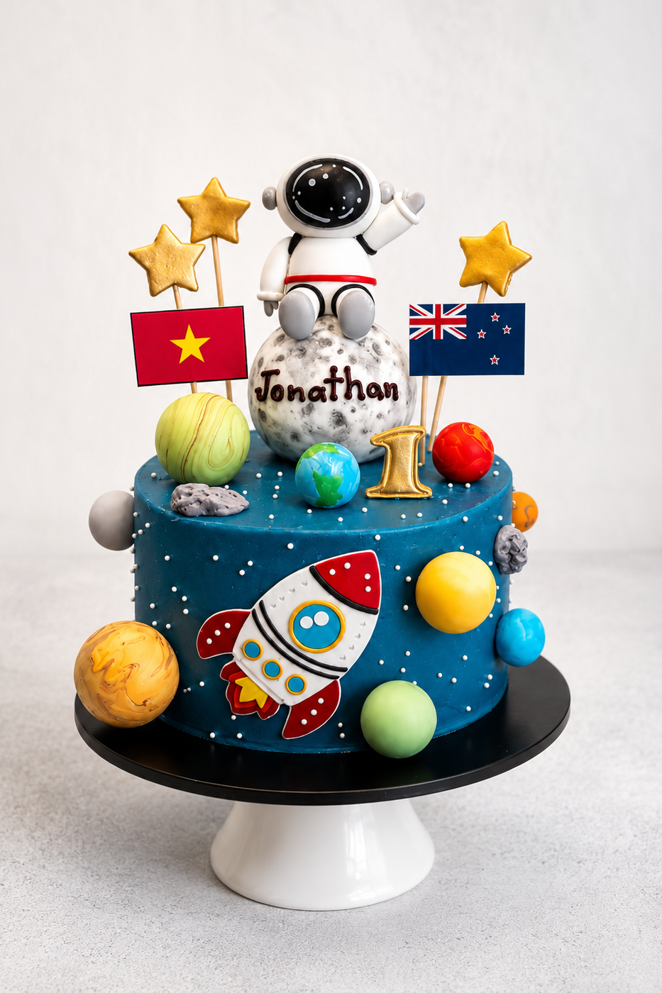 Little Astronaut Cake
