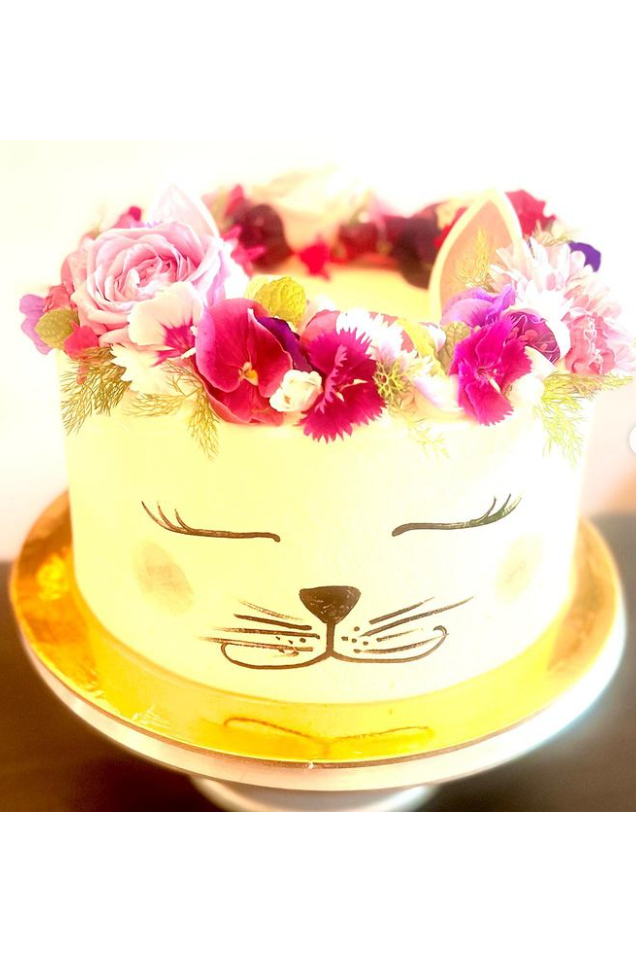 Pussy Cat 3 Layer Cake