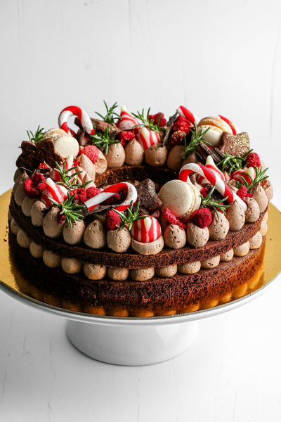 Christmas Wreath Cake - Gingerbread OR Black Forest Whisky