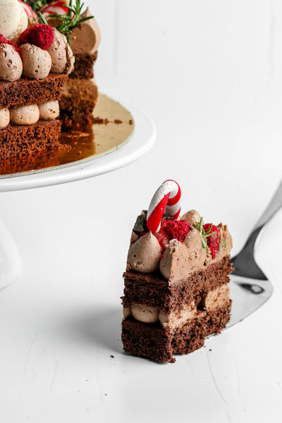 Christmas Wreath Cake - Gingerbread OR Black Forest Whisky