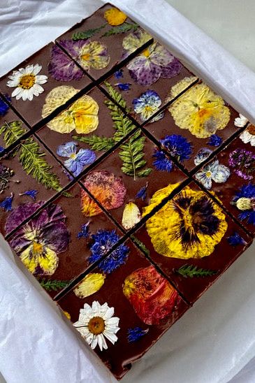Floral Chocolate Crunch